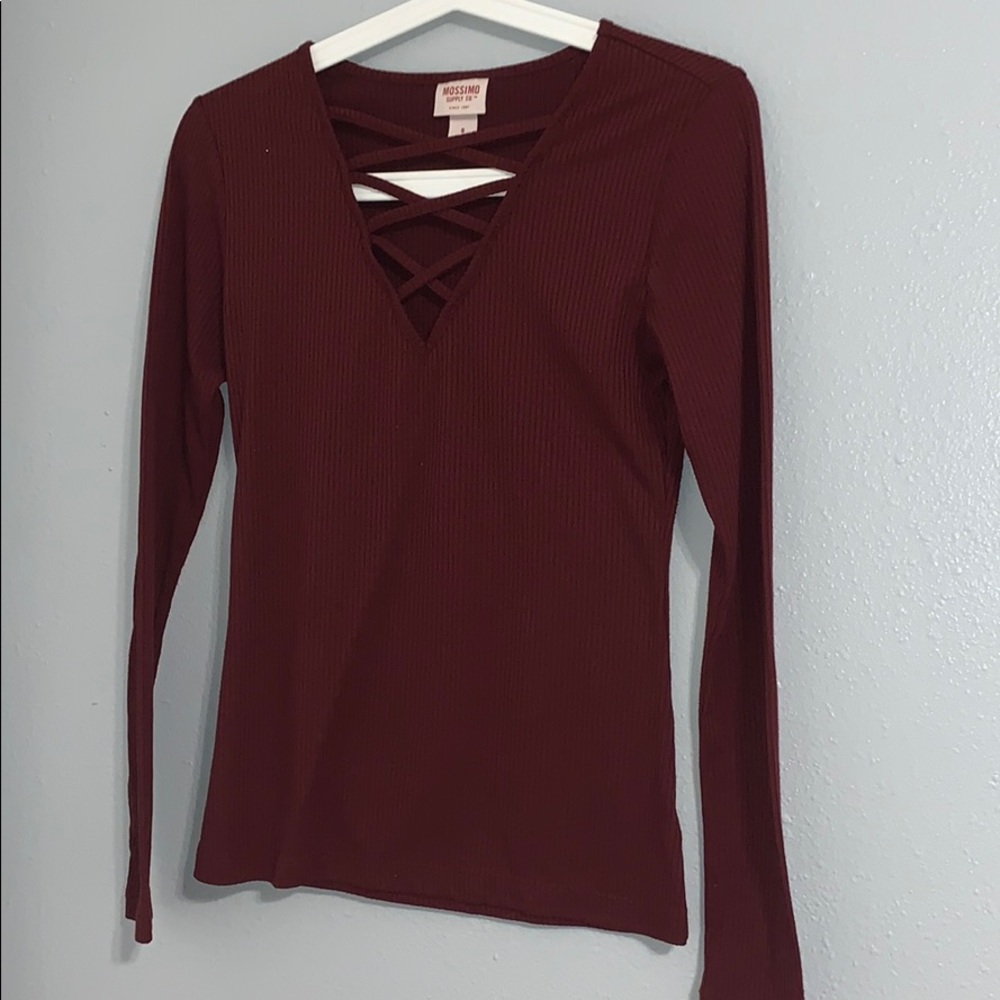Burgundy Lattice Front Top